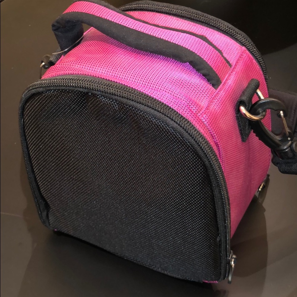Camera case - Picture 2 of 6